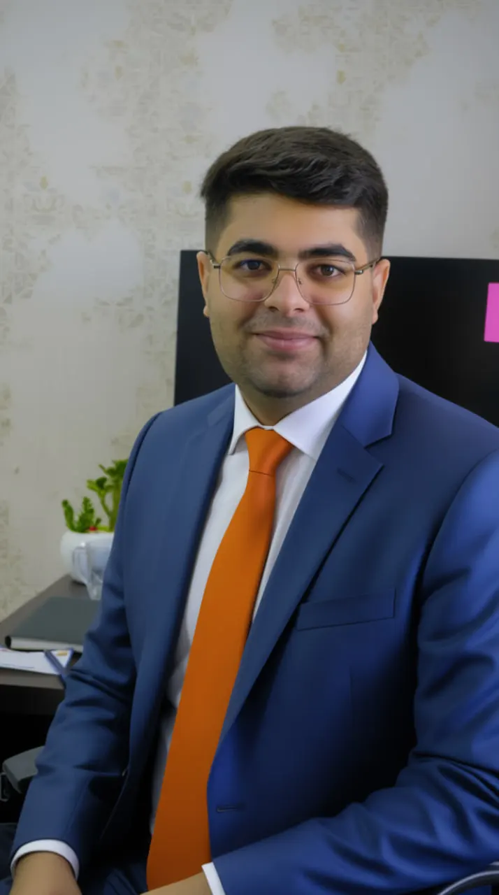 فاتحی اسکول: جایی که کدنویسی به مهارت تبدیل می شود… و مهارت به شغل! 1 علی فاتحی مدیر فاتحی اسکول